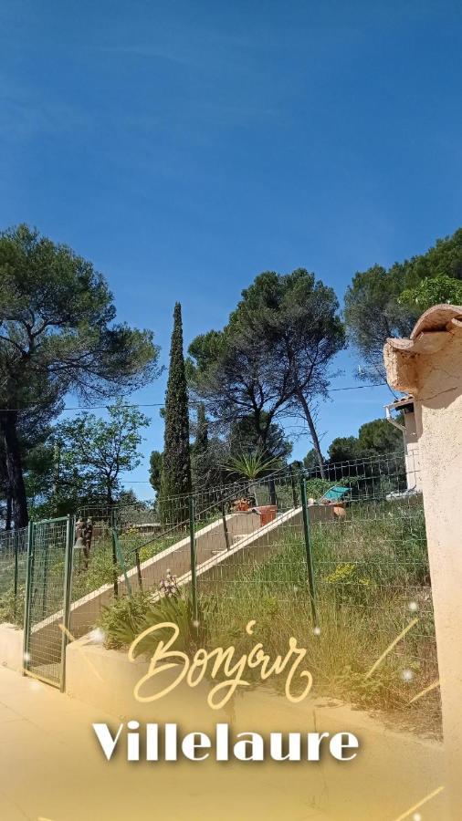 Les Cigales Bed & Breakfast Villelaure Dış mekan fotoğraf
